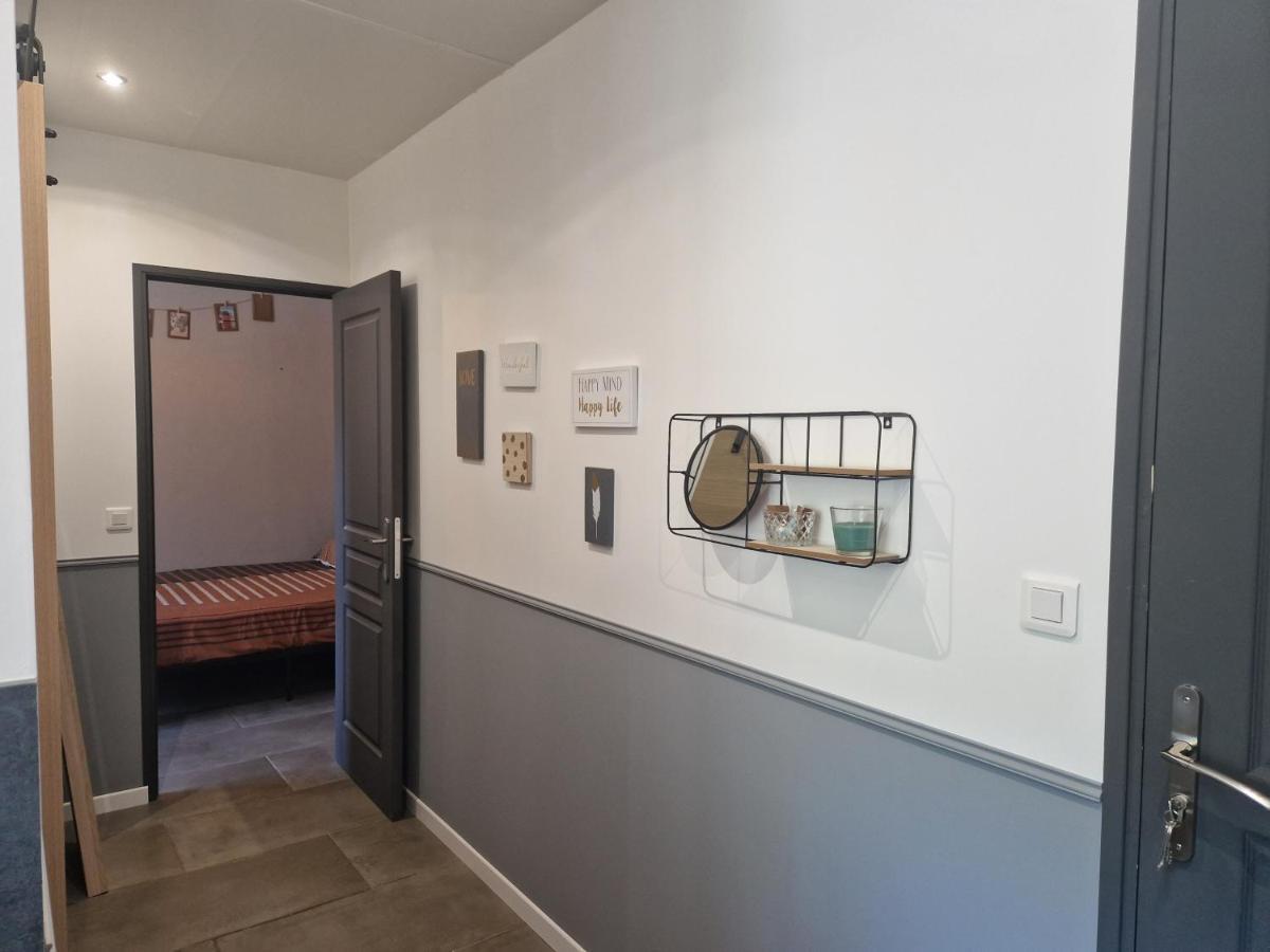 Appartement Independant Dans Maison Avec Jardinet, Au Calme Serezin-du-Rhone Luaran gambar